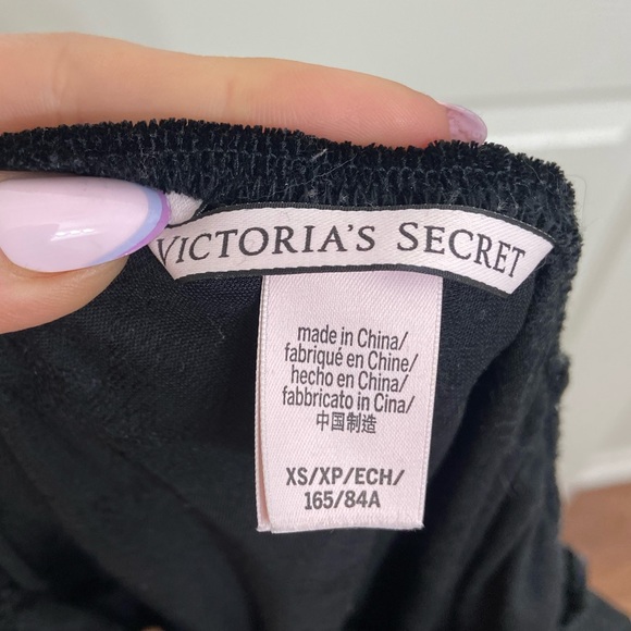 Victoria’s Secret Black Velvet Romper - Picture 6 of 7